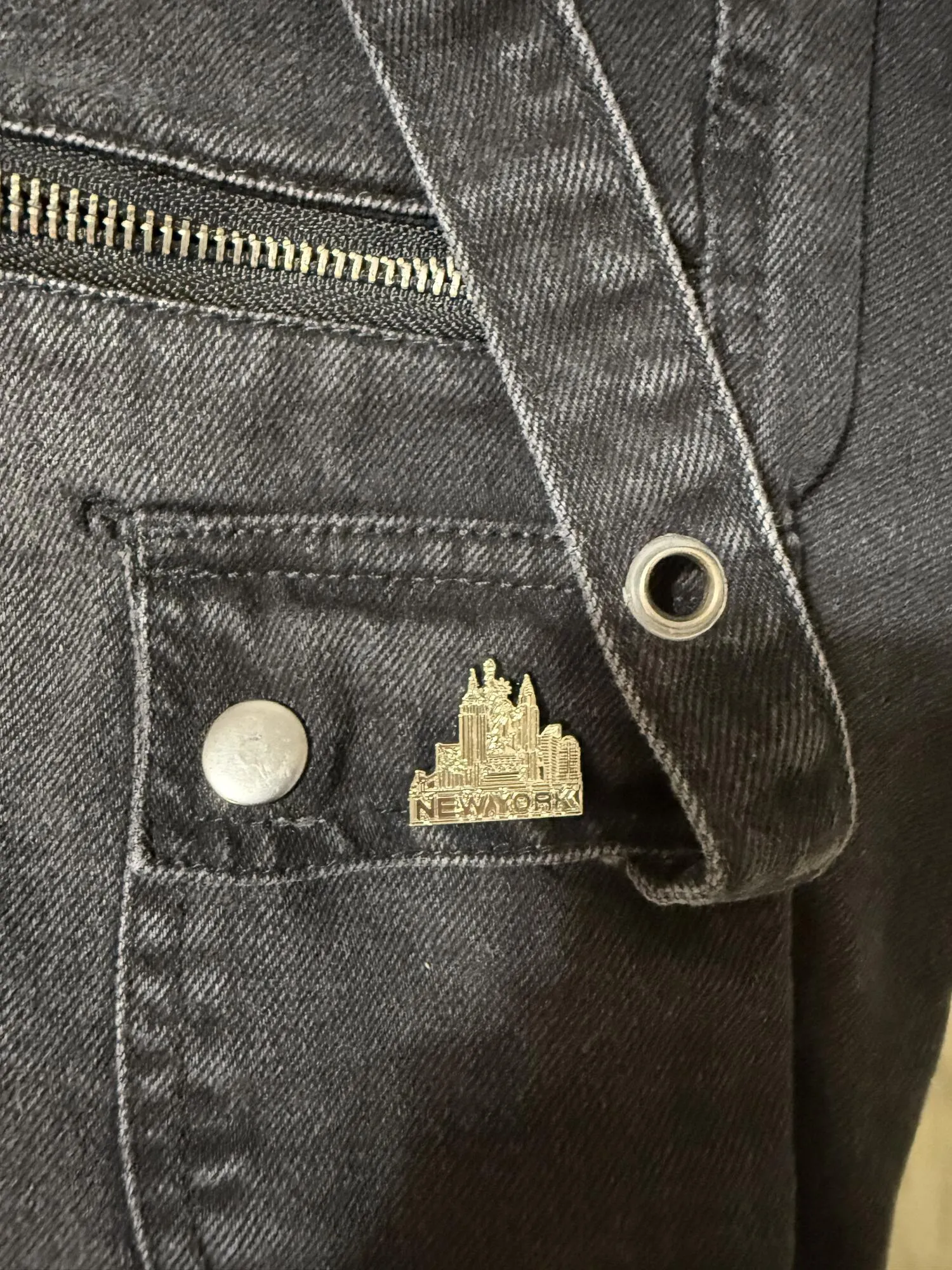 Boohooman Gothic Jeans, Adidas Longsleeve, Boohooman T-Shirt, view 4